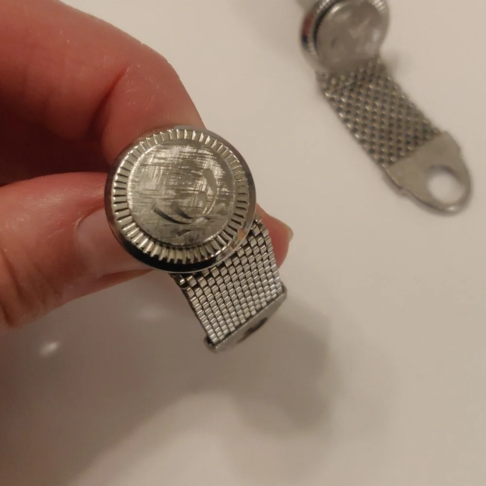 Vintage Silver-Tone Basket Weave Mesh Wrap Cufflinks